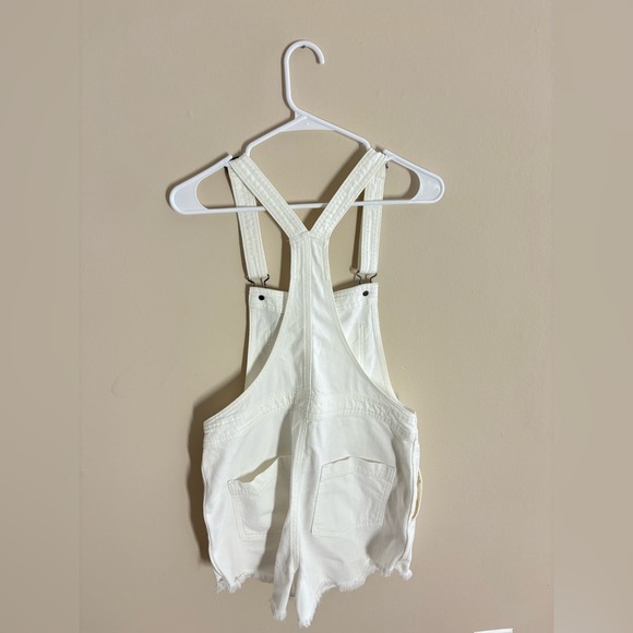 Aerie - Picture 2 of 3